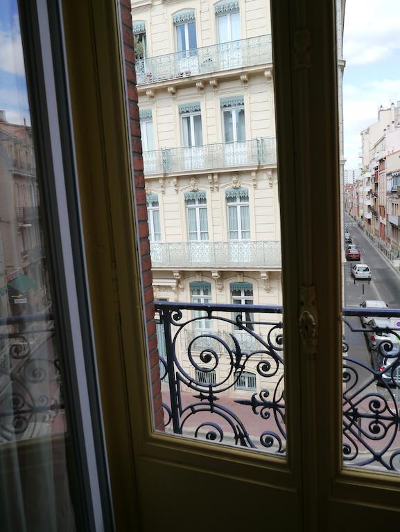 Hotel Des Ambassadeurs Toulouse Exterior foto